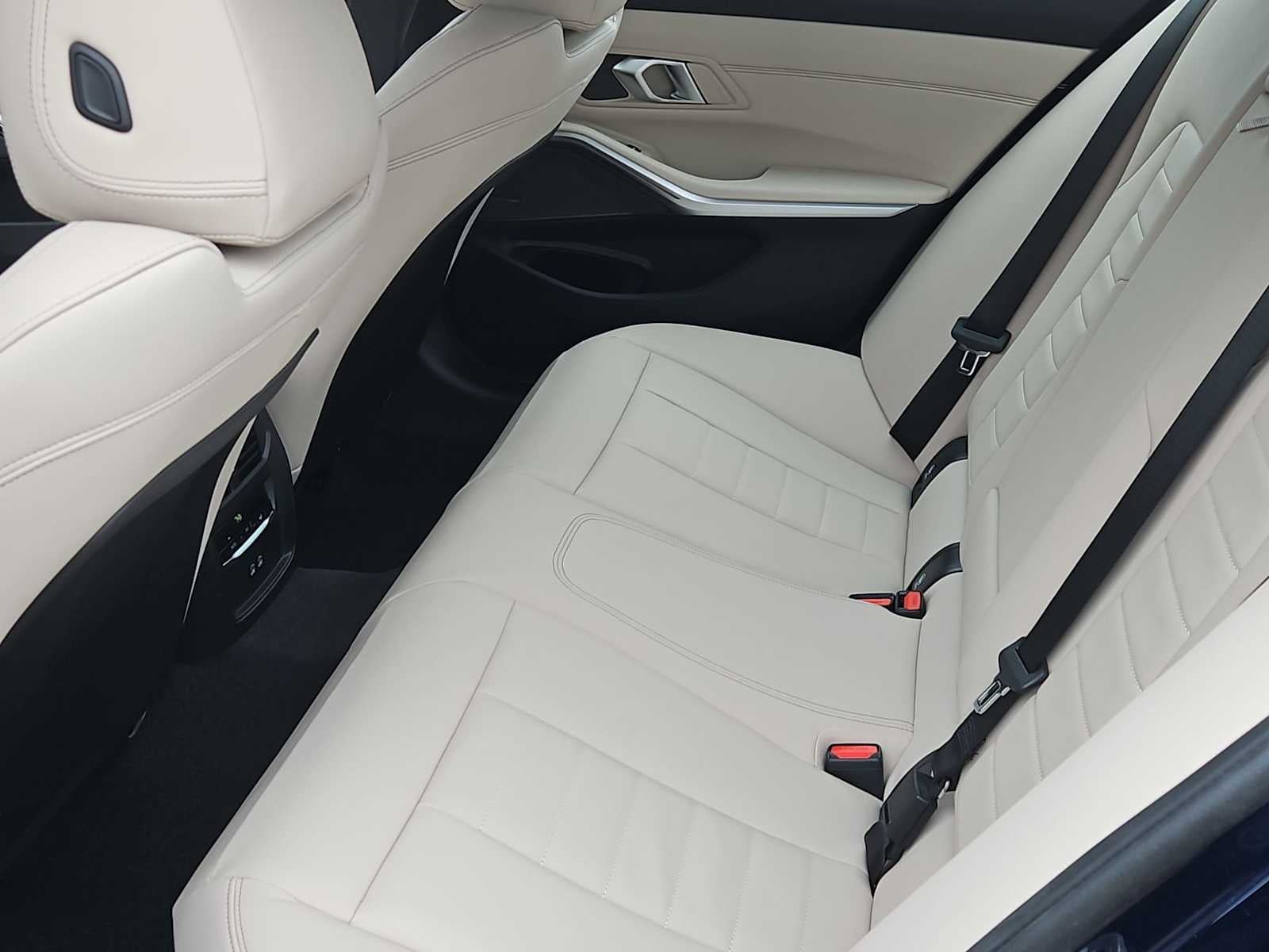 2026 BMW 330i 330i xDrive