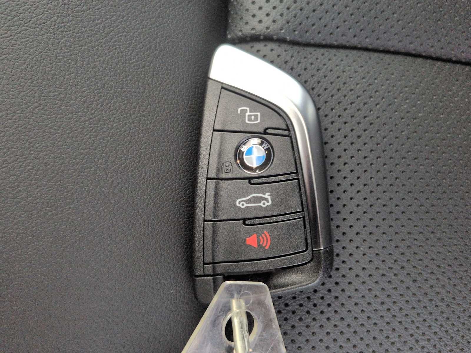 2026 BMW 330i xDrive 330i xDrive