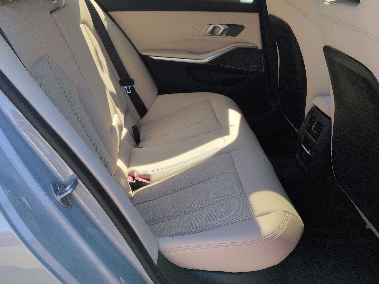 2026 BMW 330i xDrive 330i xDrive