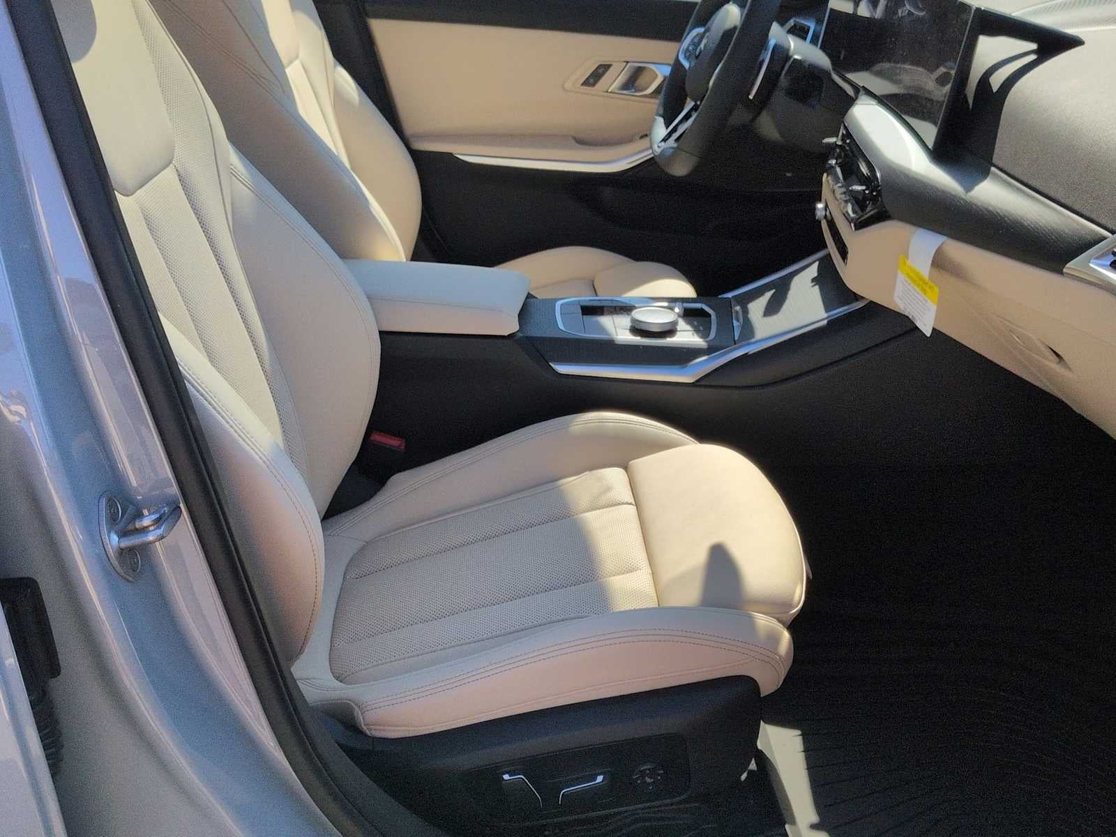 2026 BMW 330i xDrive 330i xDrive