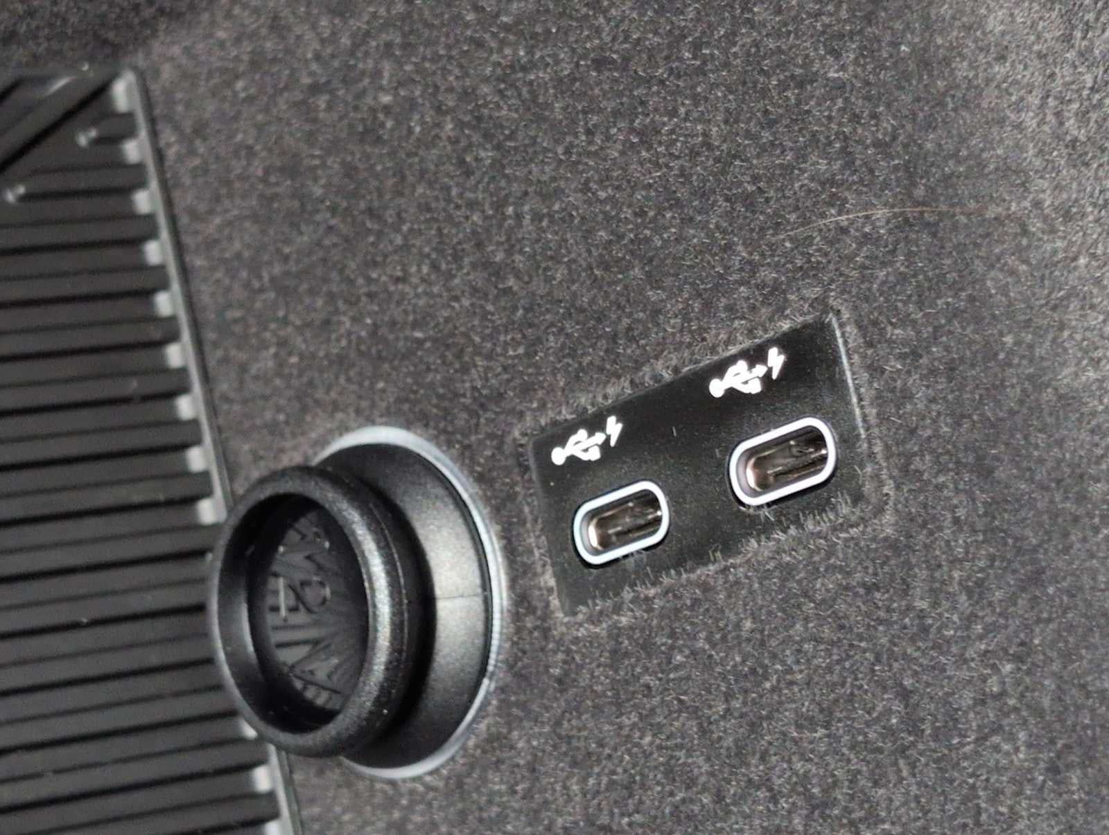 2026 BMW 740i 740i xDrive