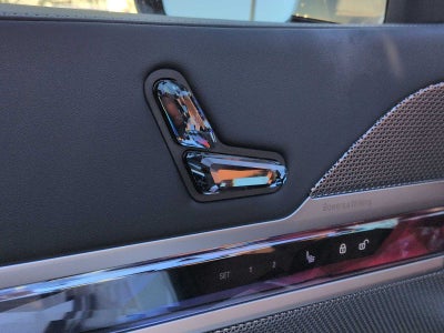 2026 BMW 740i 740i xDrive