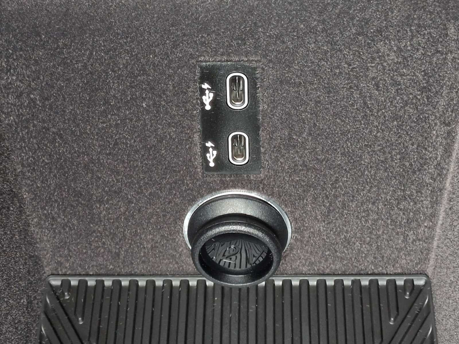 2026 BMW 740i 740i xDrive