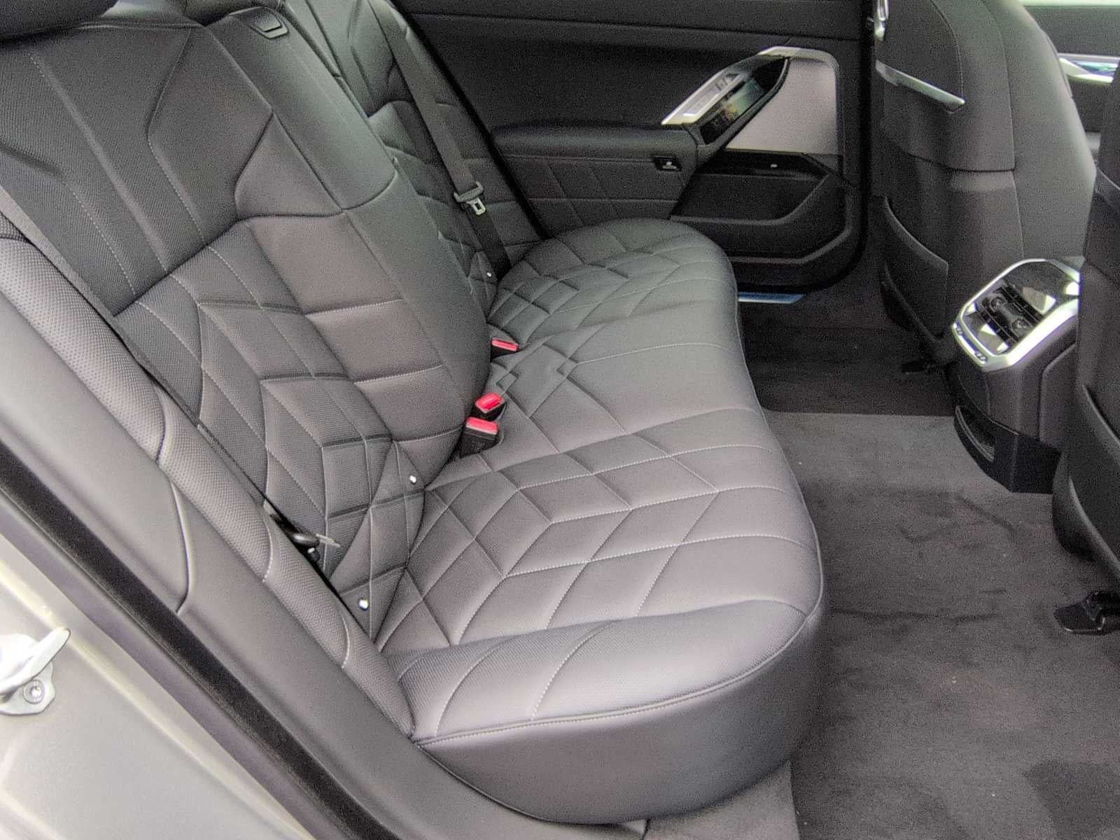 2026 BMW 760i 760i xDrive