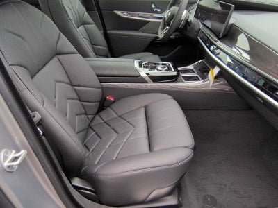 2026 BMW 760i 760i xDrive