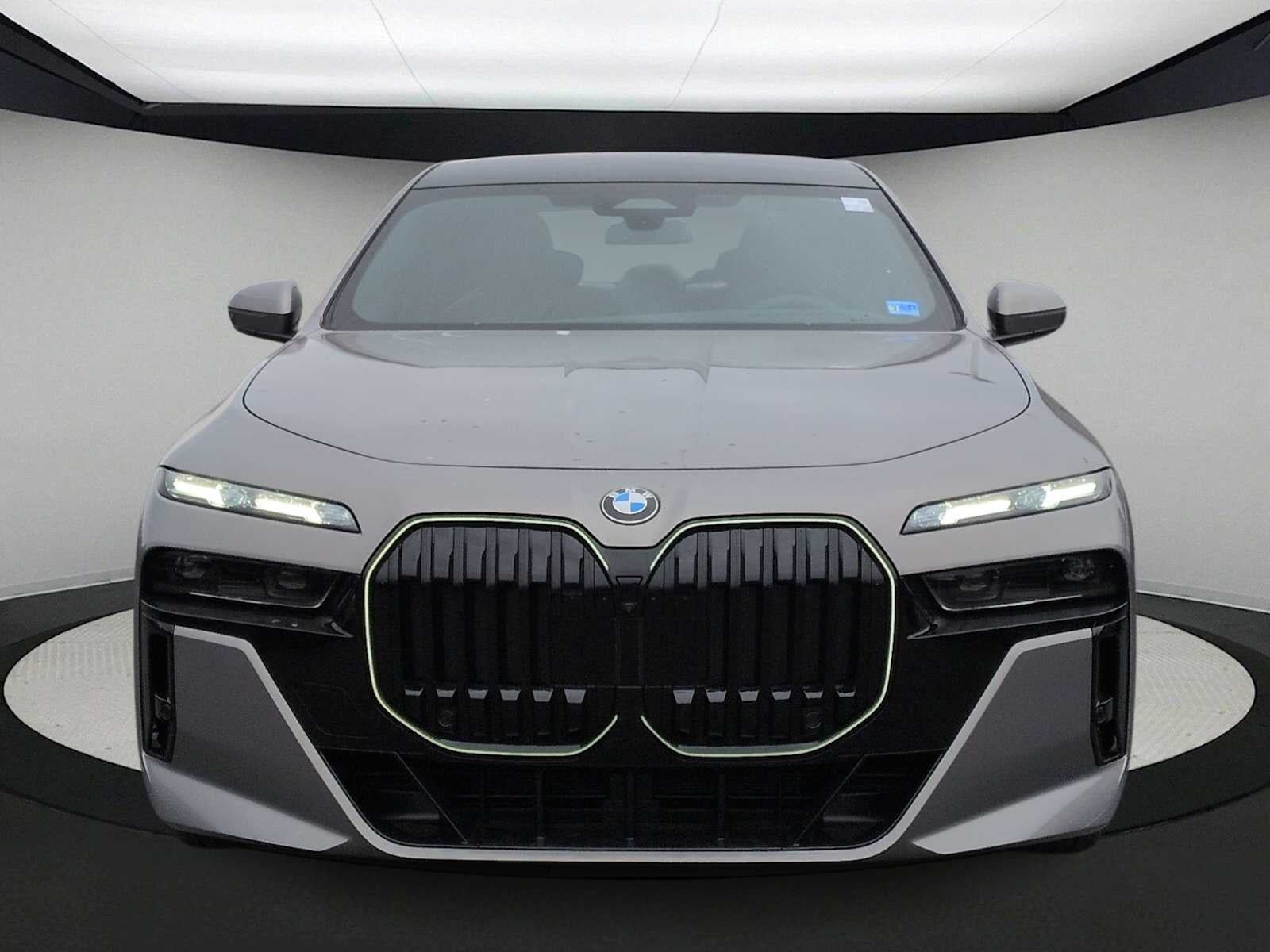 2026 BMW 760i 760i xDrive