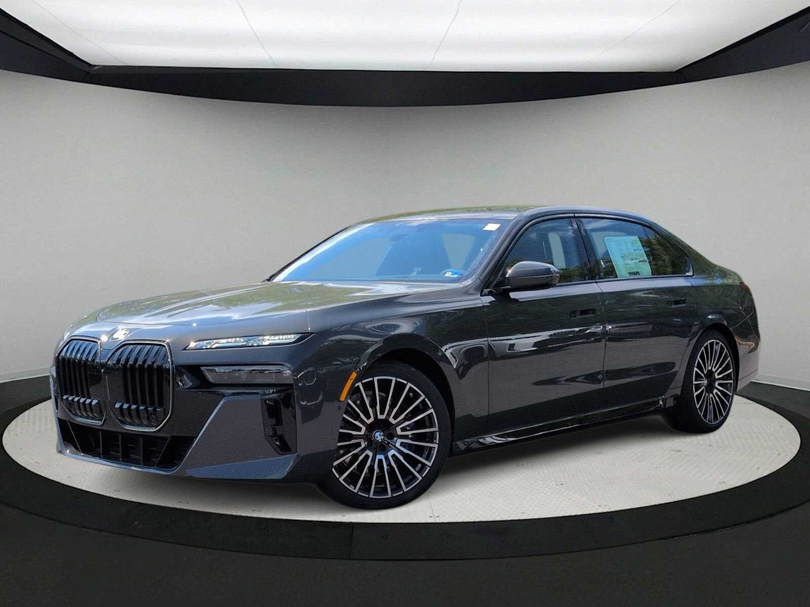 2026 BMW 7 Series 760i xDrive Sedan's photo