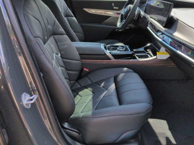2026 BMW 7 Series 760i xDrive