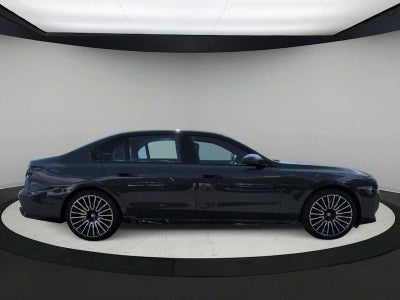 2026 BMW 7 Series 760i xDrive