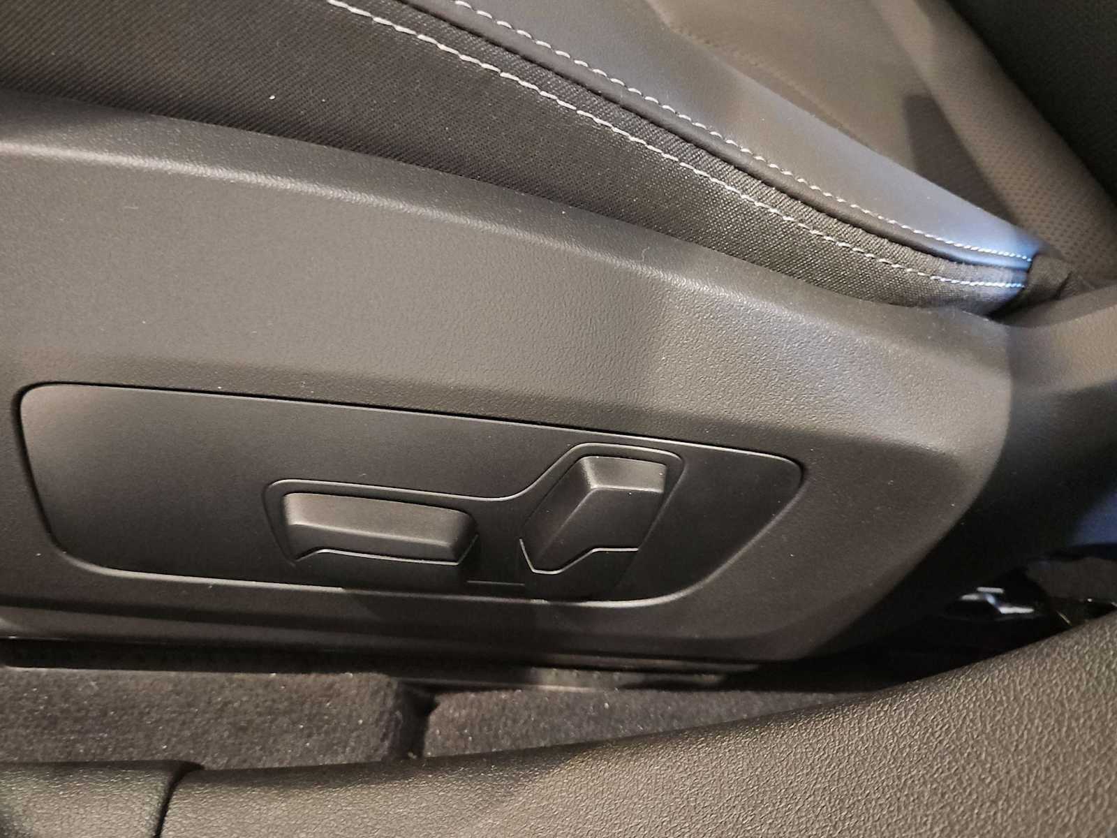 2026 BMW 235i M235 xDrive