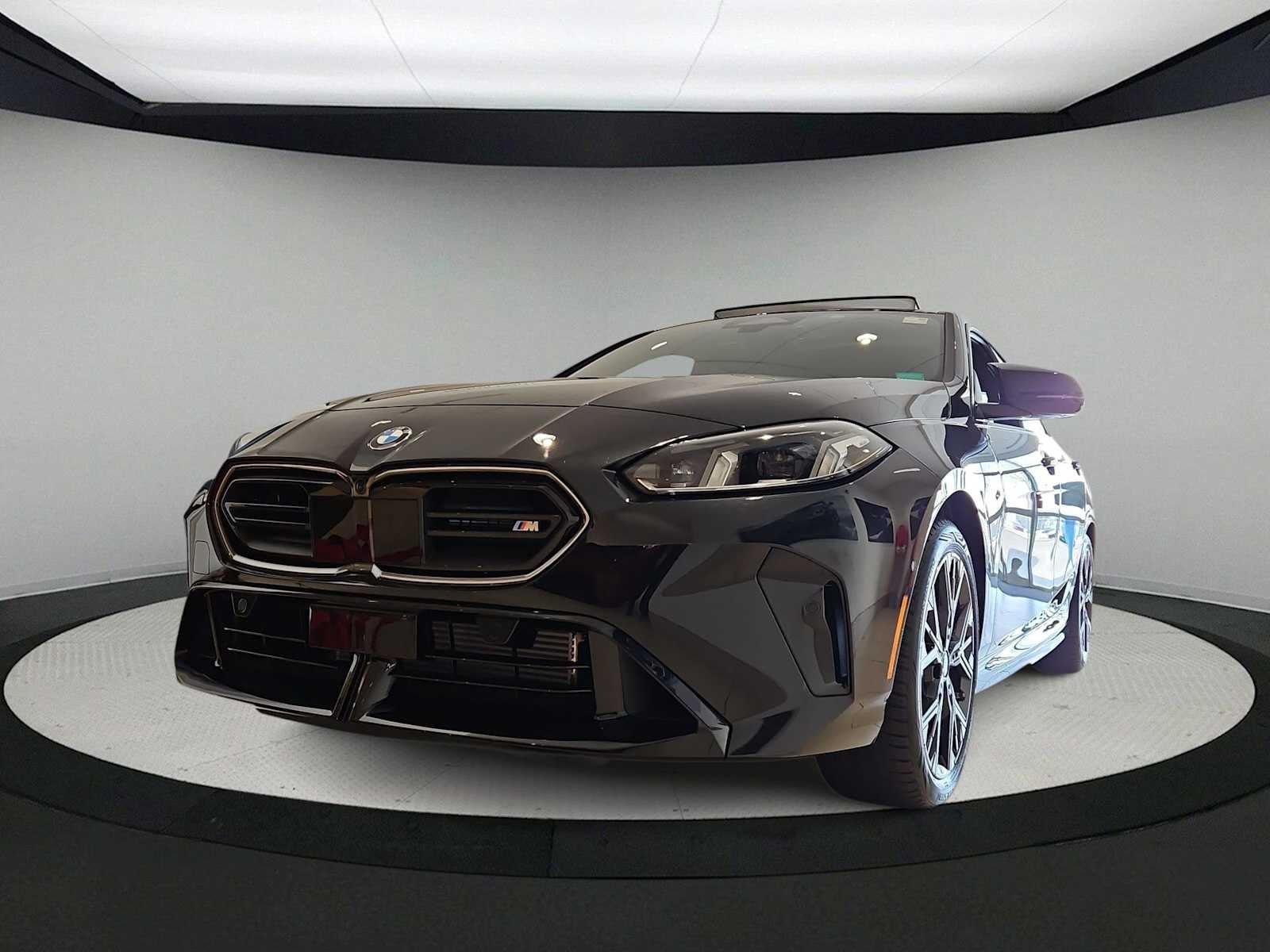 2026 BMW 235i M235 xDrive