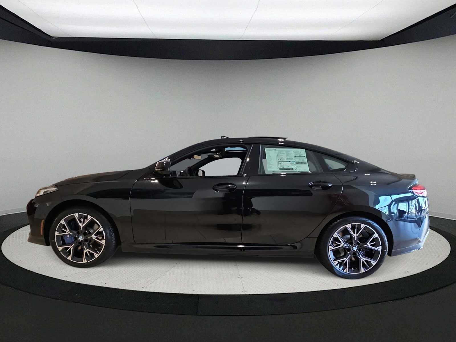 2026 BMW 235i M235 xDrive