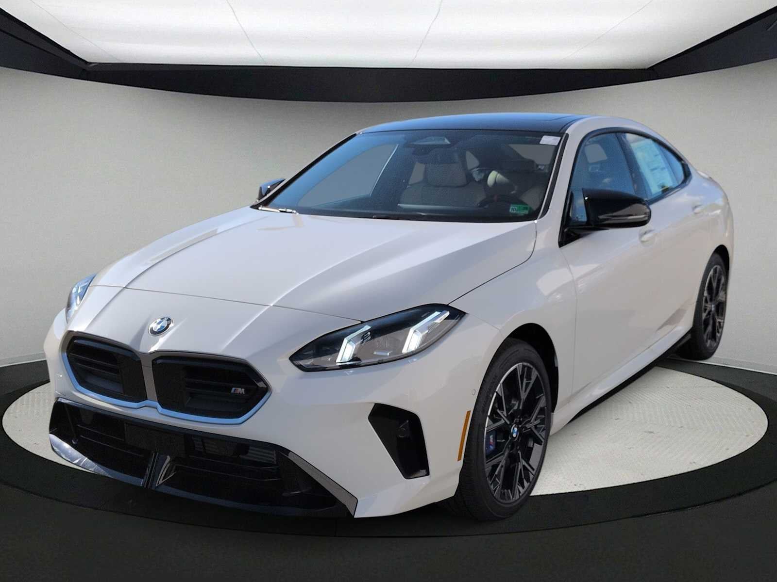 2026 BMW 235i M235 xDrive