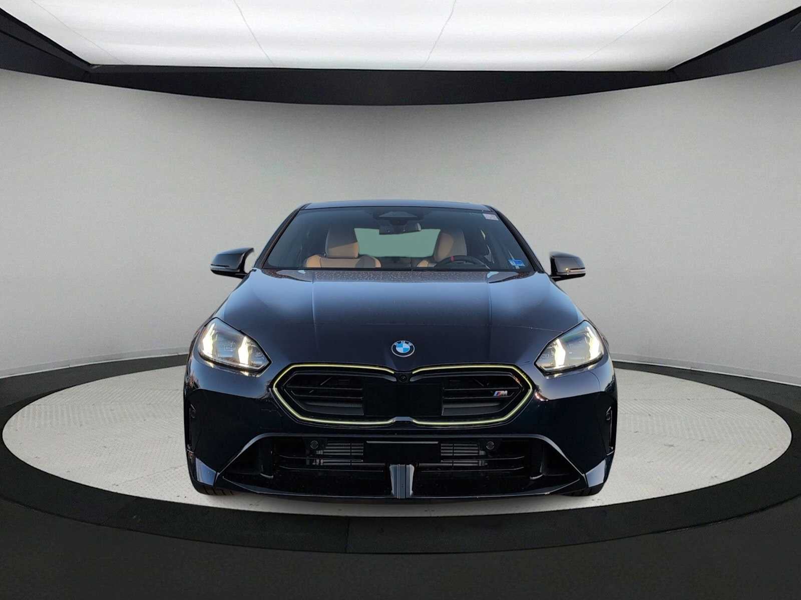 2026 BMW 235i M235 xDrive