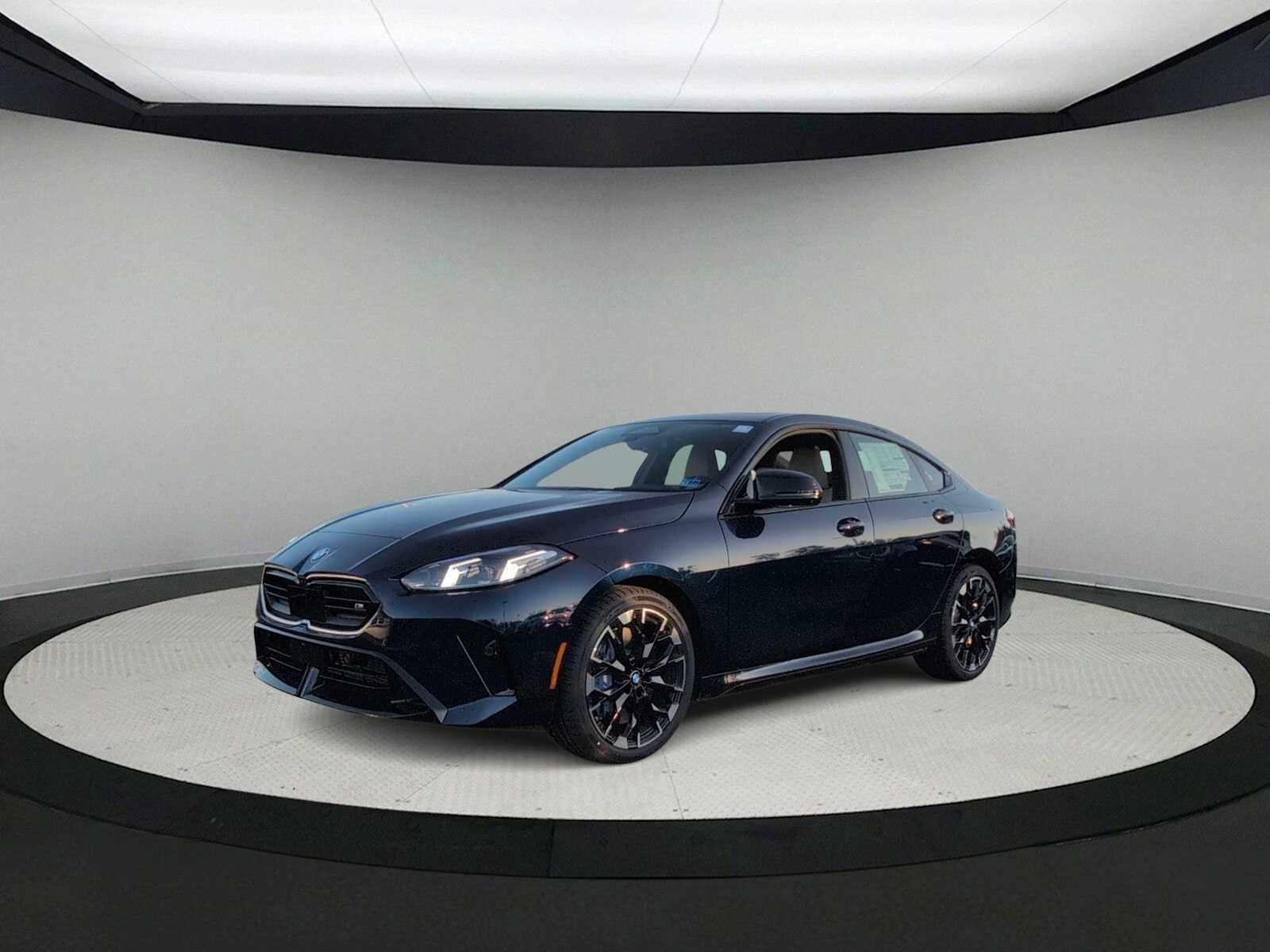 2026 BMW 235i M235 xDrive