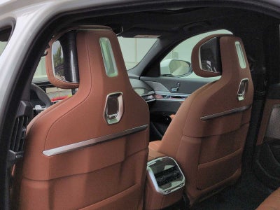 2026 BMW 7 Series 750e xDrive