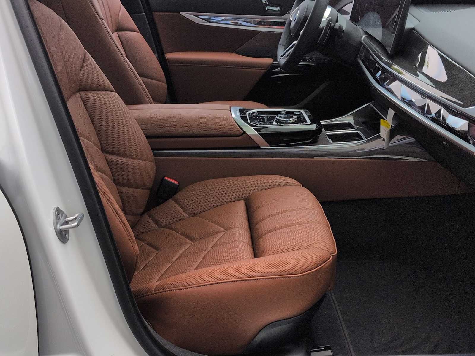 2026 BMW 7 Series 750e xDrive
