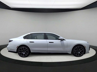 2026 BMW 7 Series 750e xDrive