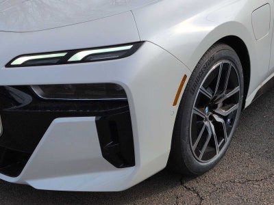 2026 BMW 750e xDrive 750e xDrive