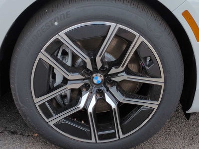 2026 BMW 750e xDrive 750e xDrive