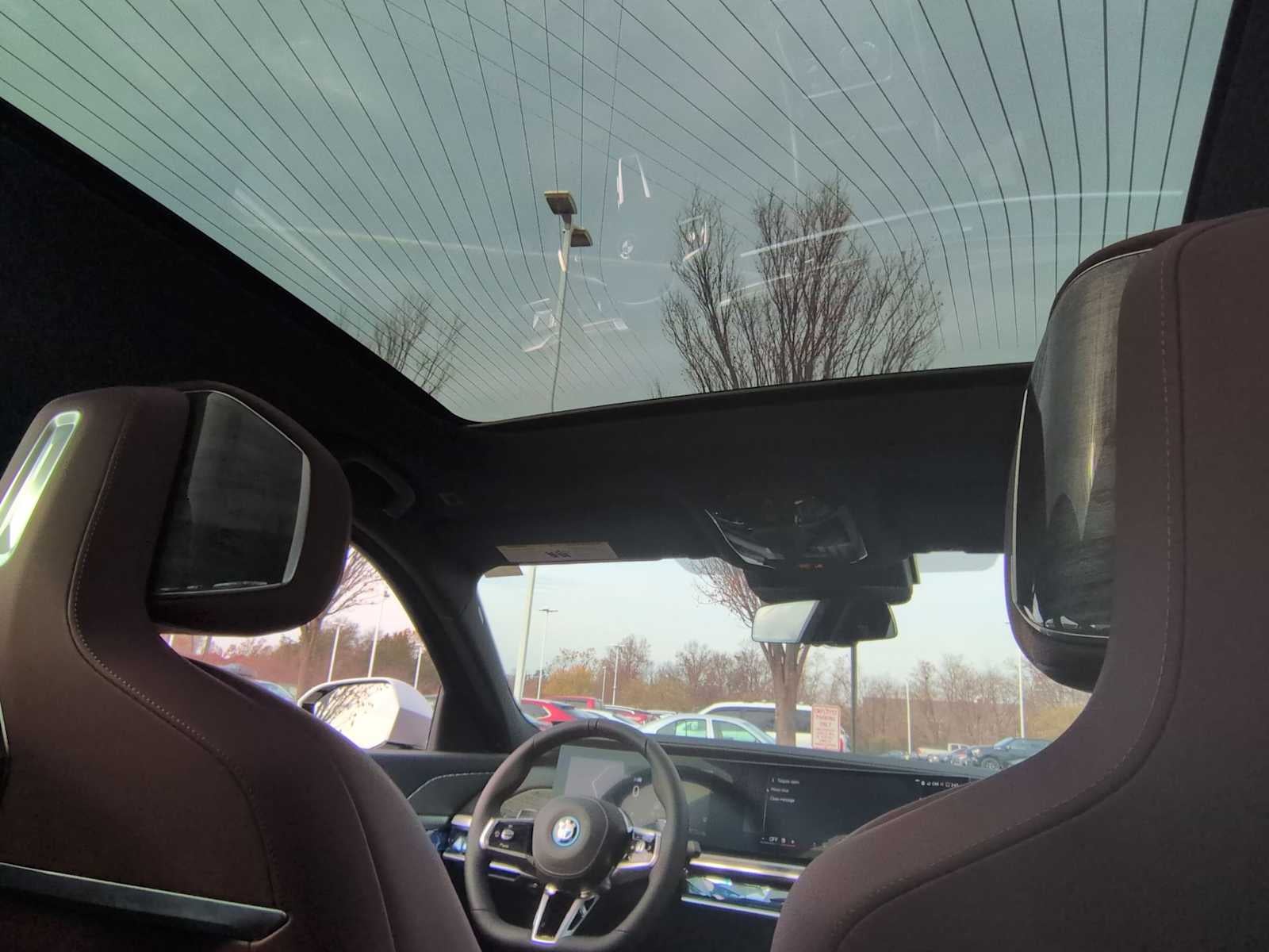 2026 BMW 750e xDrive 750e xDrive