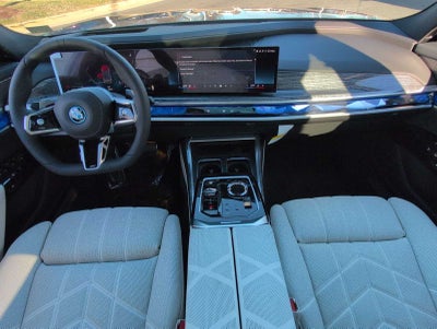 2026 BMW 750e xDrive 750e xDrive