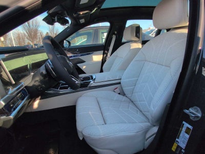 2026 BMW 750e xDrive 750e xDrive