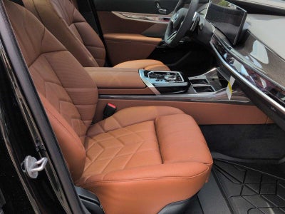 2026 BMW 750e xDrive 750e xDrive