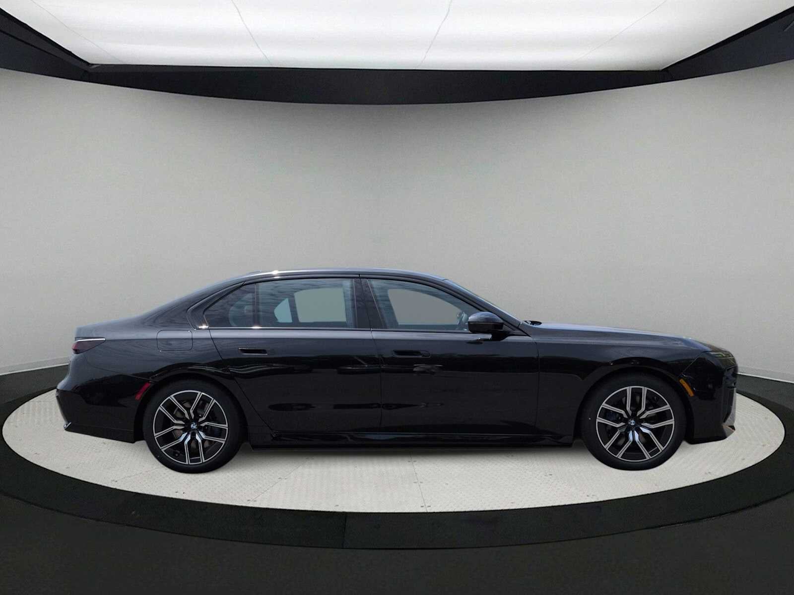 2026 BMW 750e xDrive 750e xDrive