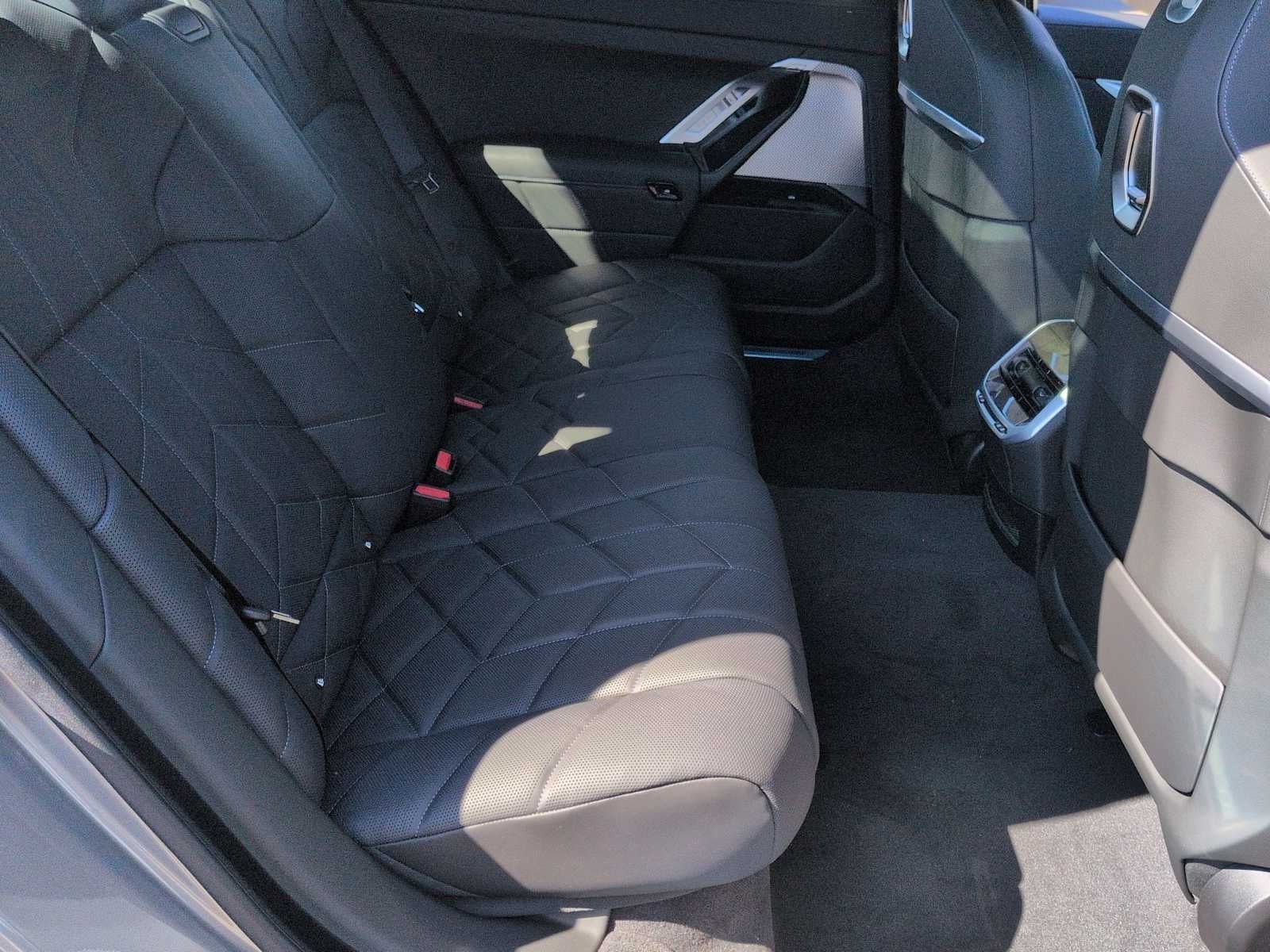 2026 BMW 750e xDrive 750e xDrive