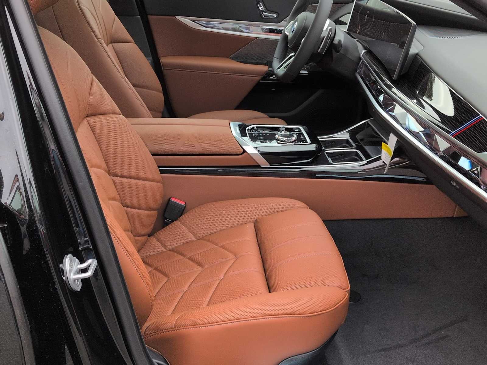 2026 BMW 7 Series 750e xDrive
