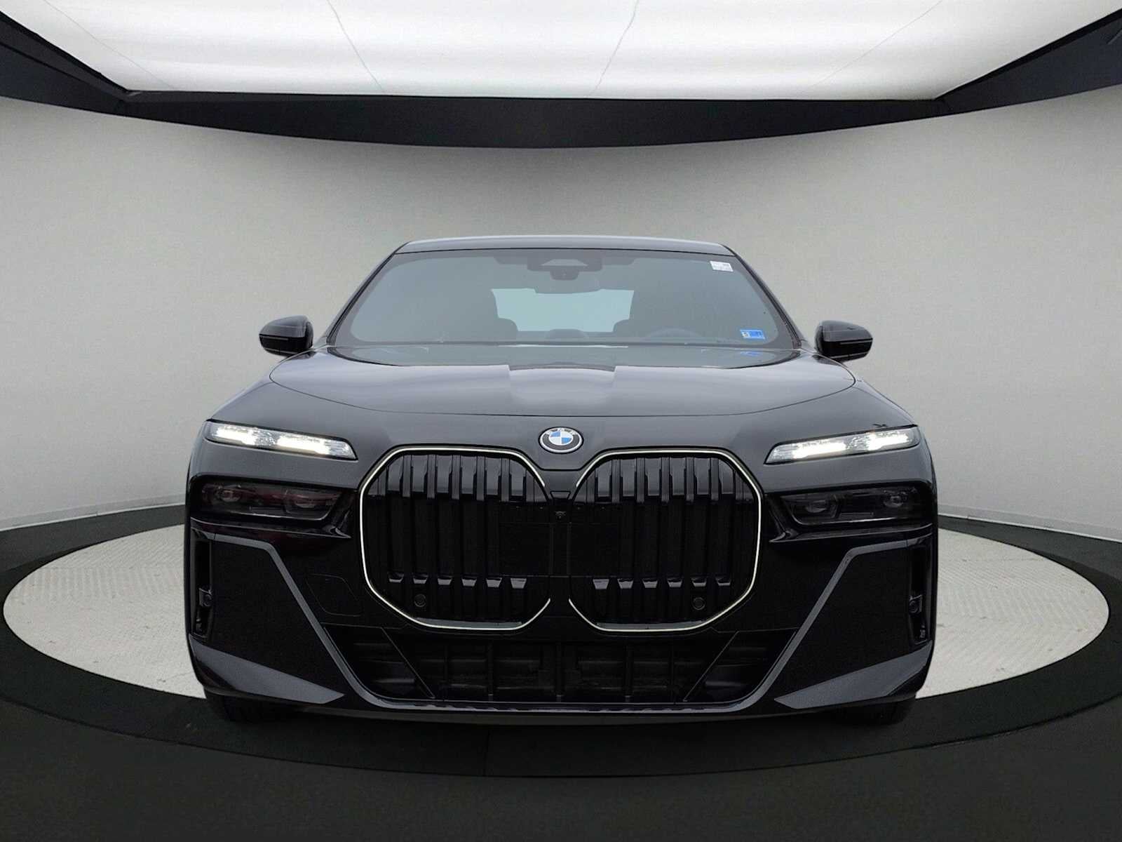 2026 BMW 7 Series 750e xDrive