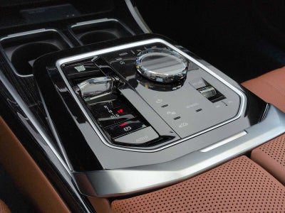 2026 BMW 7 Series 750e xDrive