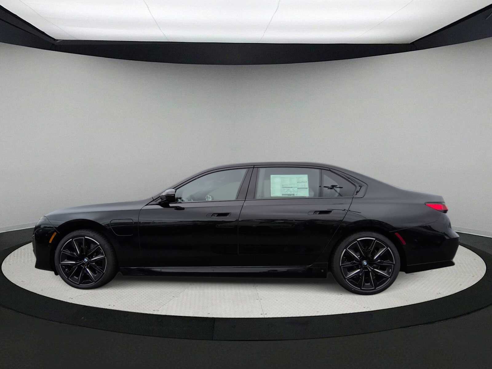 2026 BMW 7 Series 750e xDrive