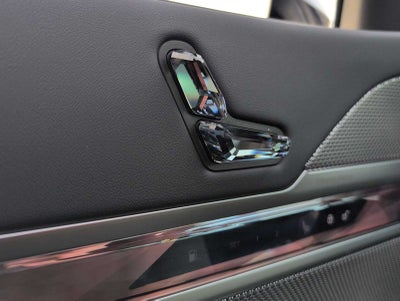 2026 BMW 750e xDrive 750e xDrive