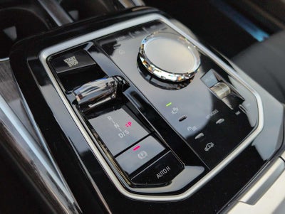 2026 BMW 750e xDrive 750e xDrive