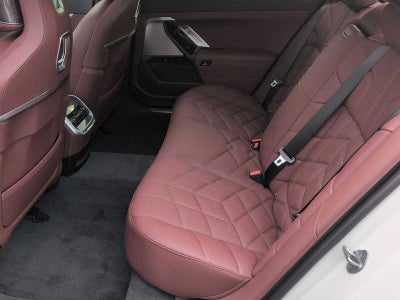 2026 BMW 750e xDrive 750e xDrive