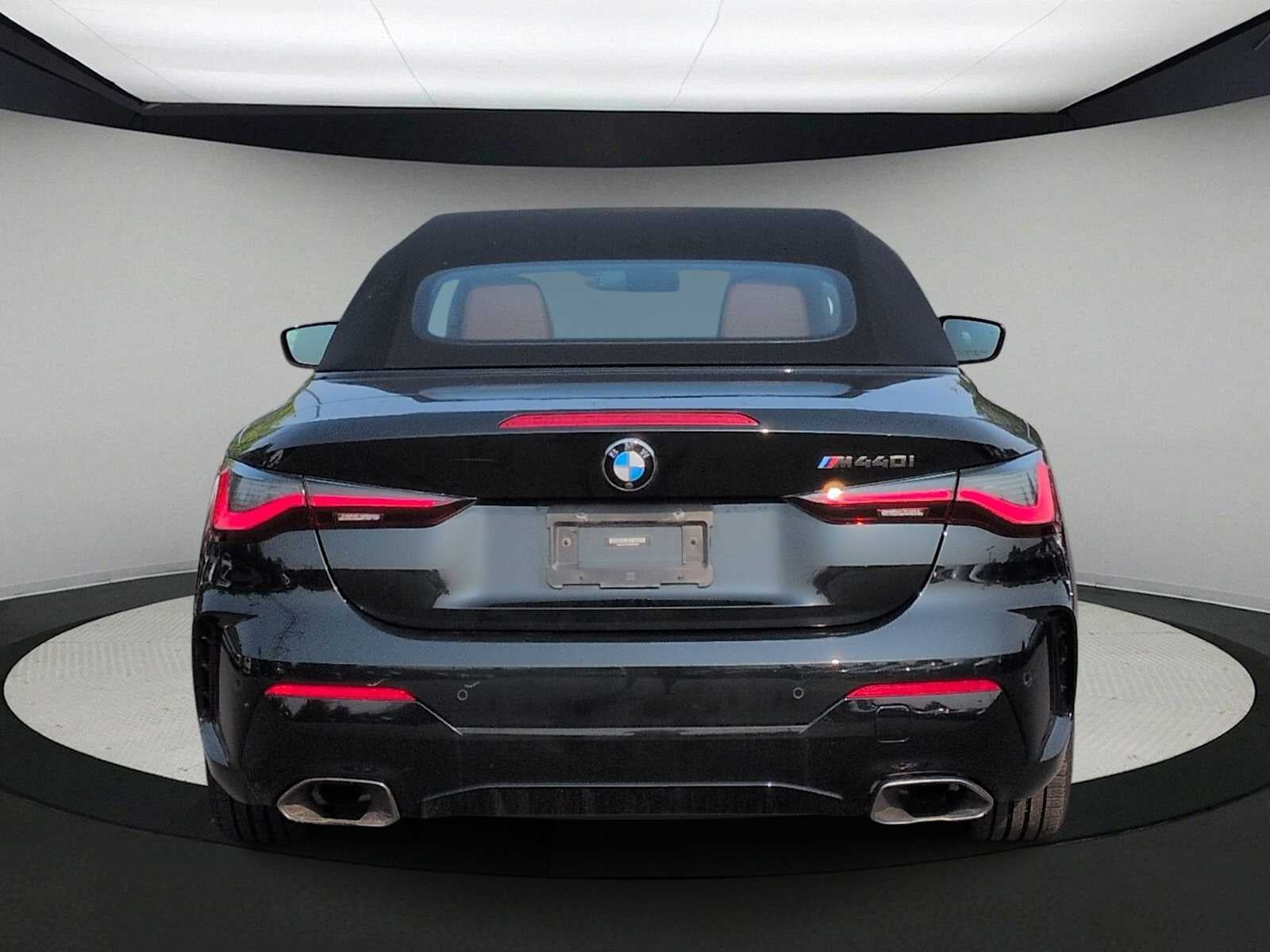2023 BMW 4 Series M440i