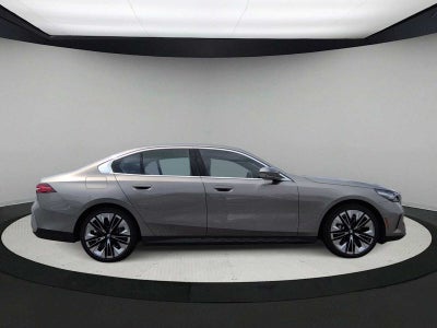 2024 BMW 5 Series 530i xDrive