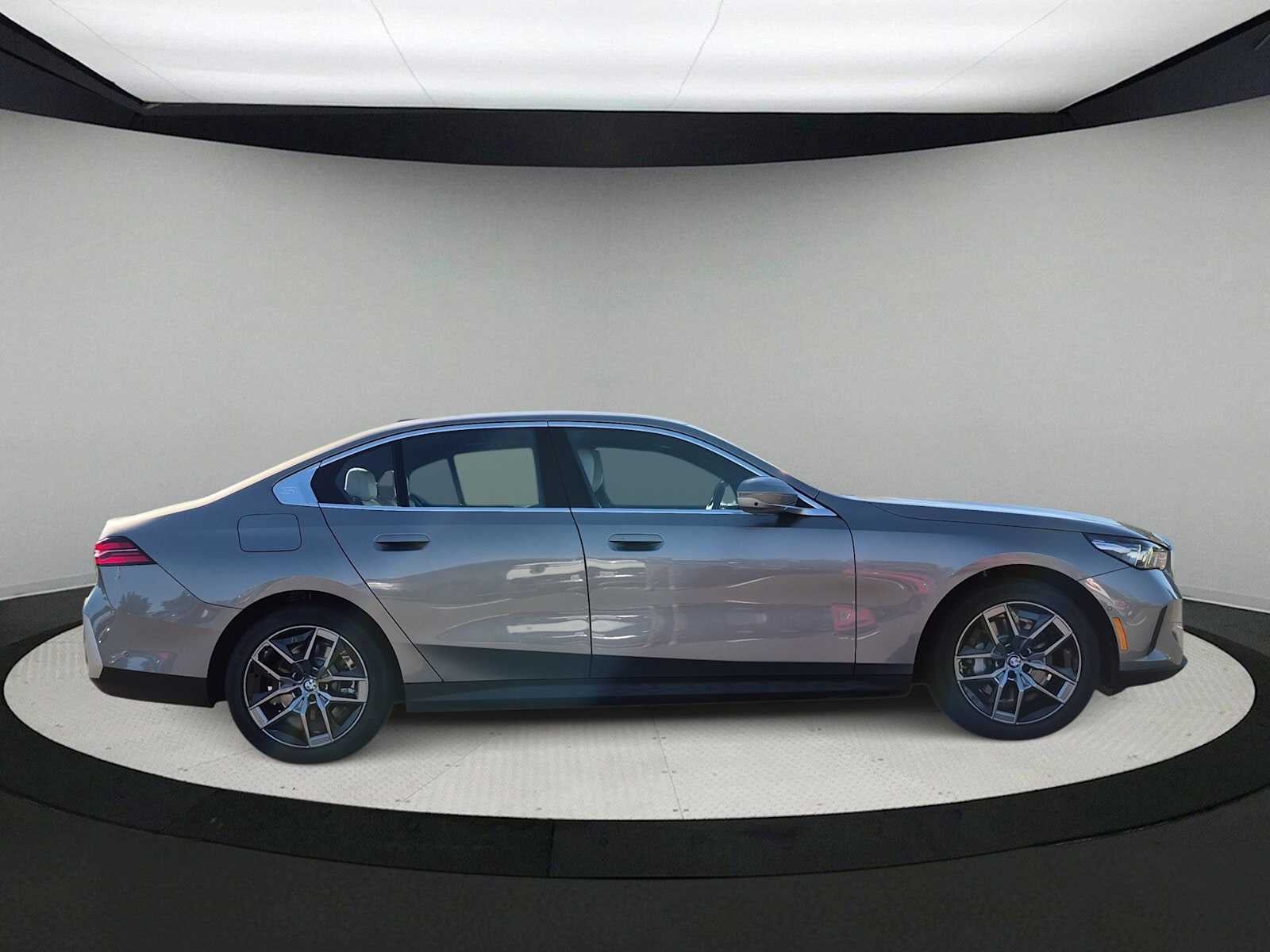 2027 BMW 5 Series 530i xDrive