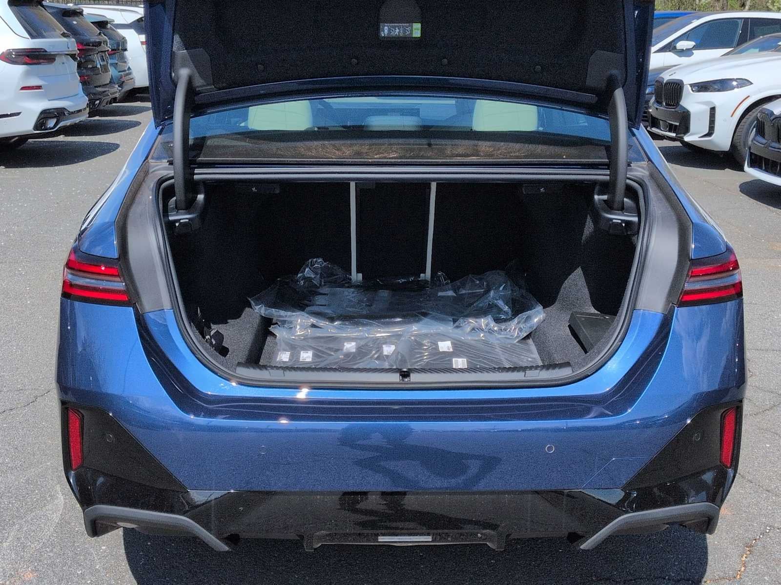 2026 BMW 530i 530i xDrive