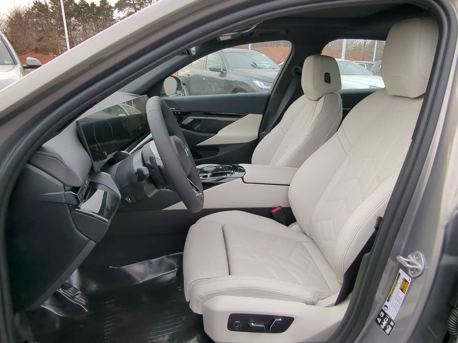 2026 BMW 530i 530i xDrive