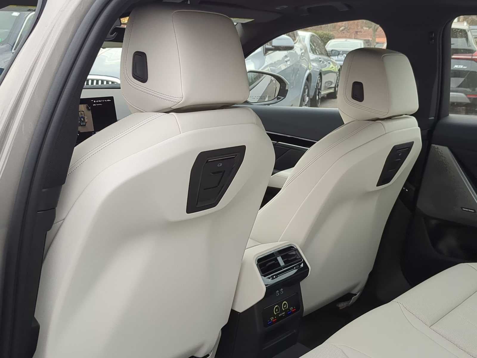 2026 BMW 530i 530i xDrive