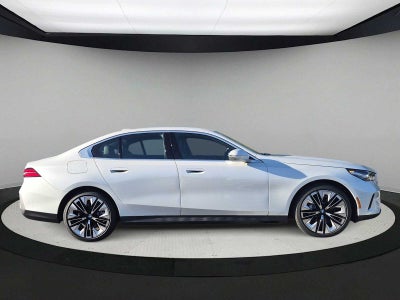 2027 BMW 5 Series 530i xDrive