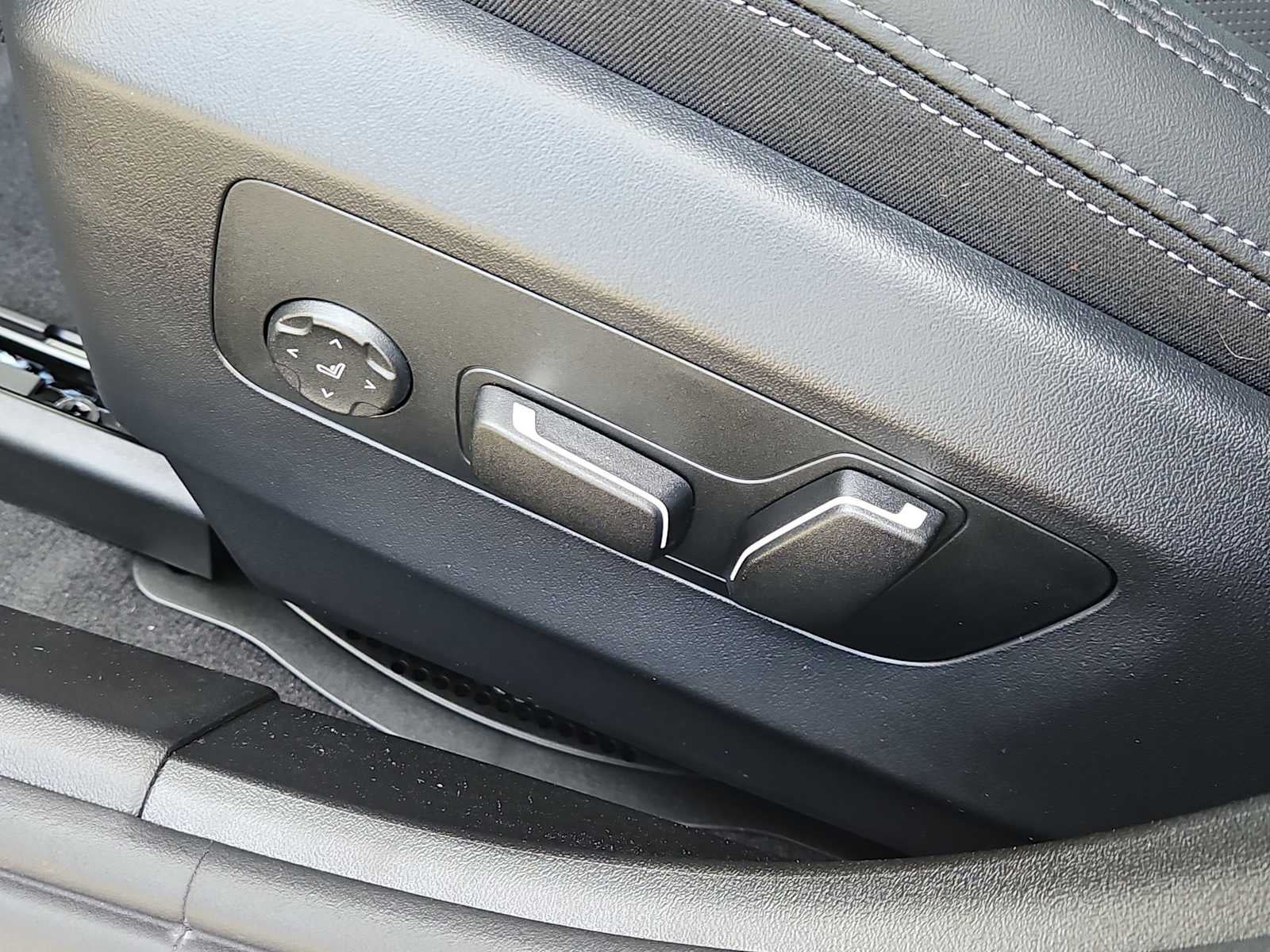 2026 BMW 530i 530i xDrive