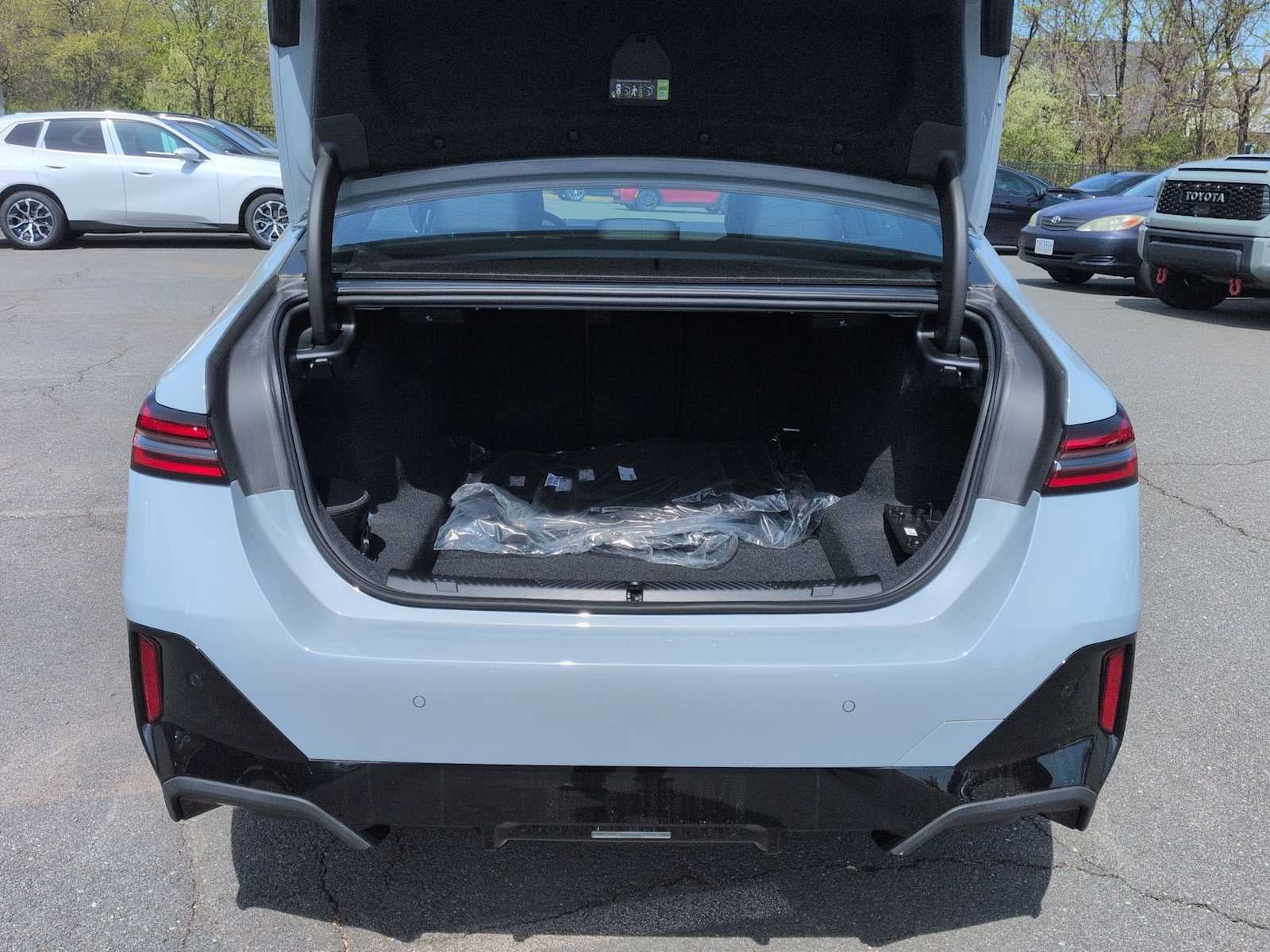 2026 BMW 5 Series 530i xDrive