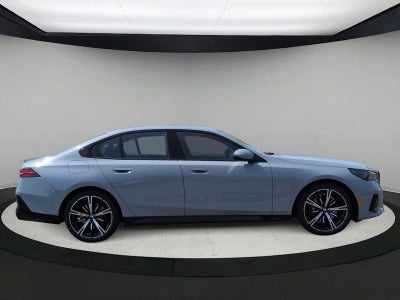 2026 BMW 5 Series 530i xDrive