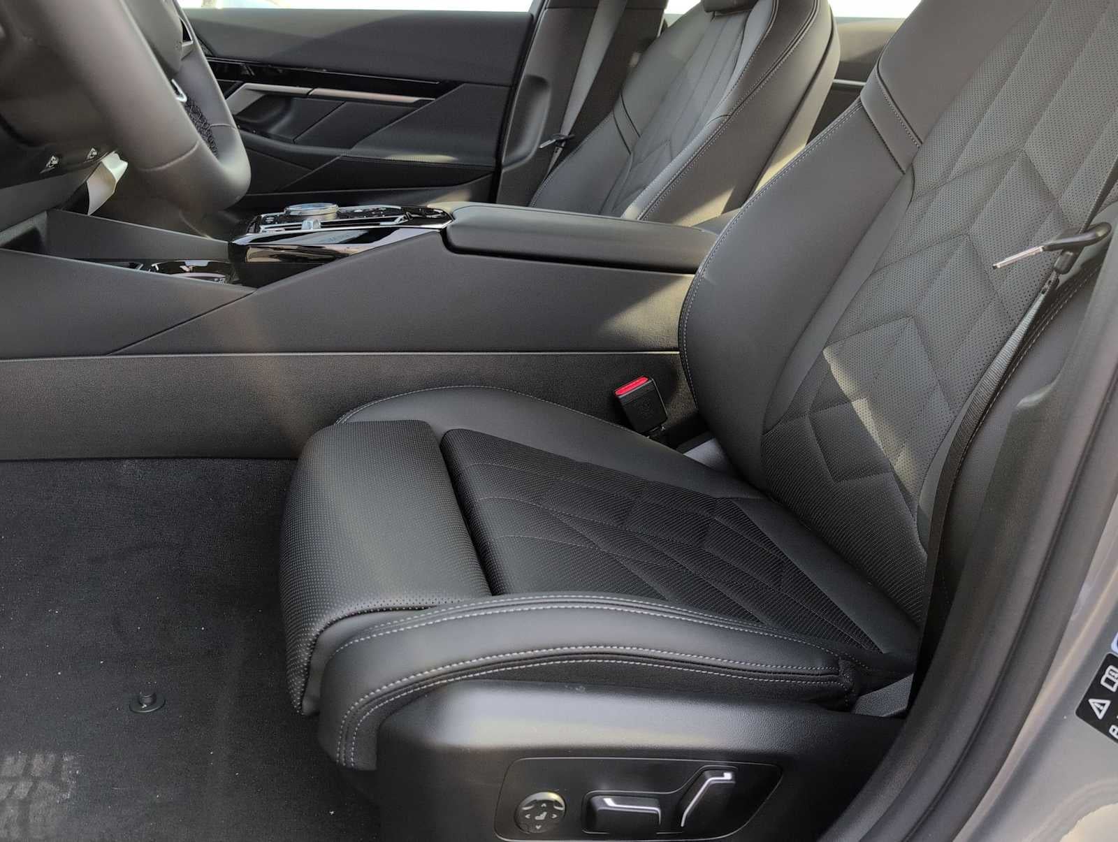 2026 BMW 530i 530i xDrive