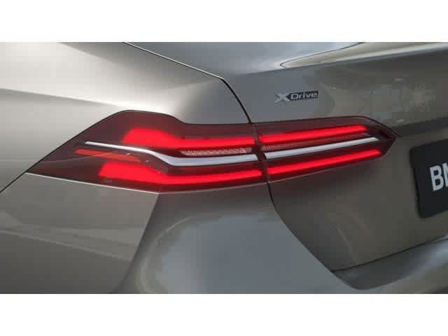 2026 BMW 530i 530i xDrive