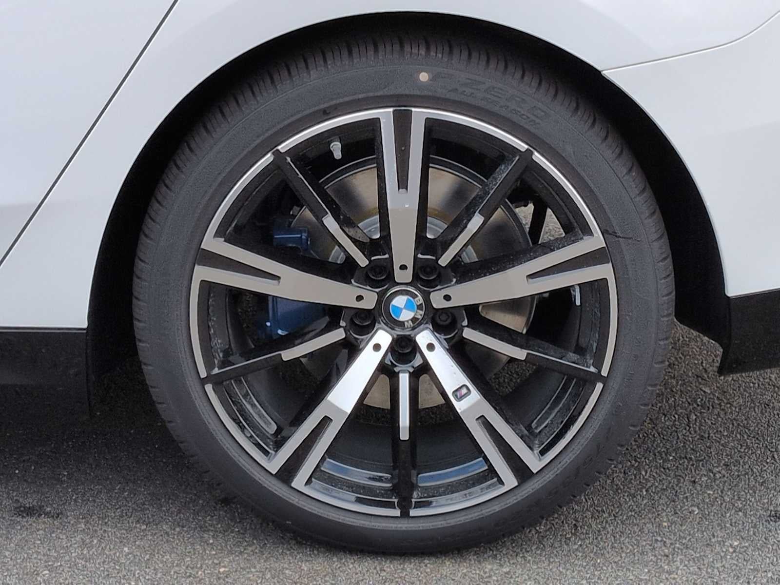 2026 BMW 530i 530i xDrive